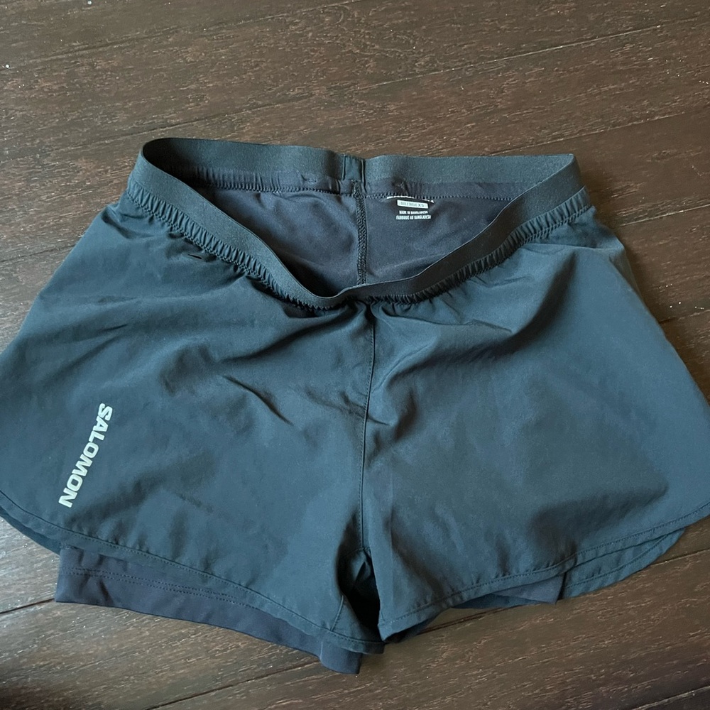 Salomon Black Athletic Shorts Lightweight Performance Design